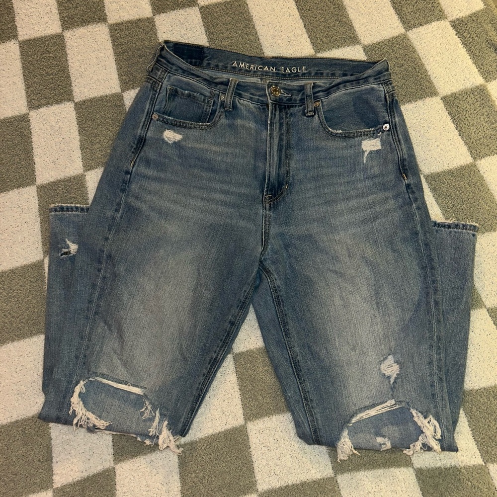 American Eagle Distressed High Rise Mom Jeans